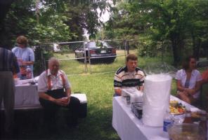 Hank, Brad (Lindy's boyfriend) and Lindy